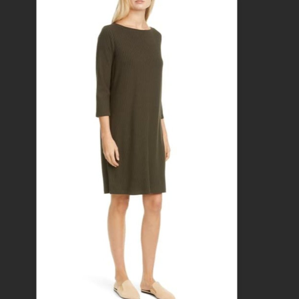 Bateau Neck 3/4 sleeves stretch dress, size 2X
